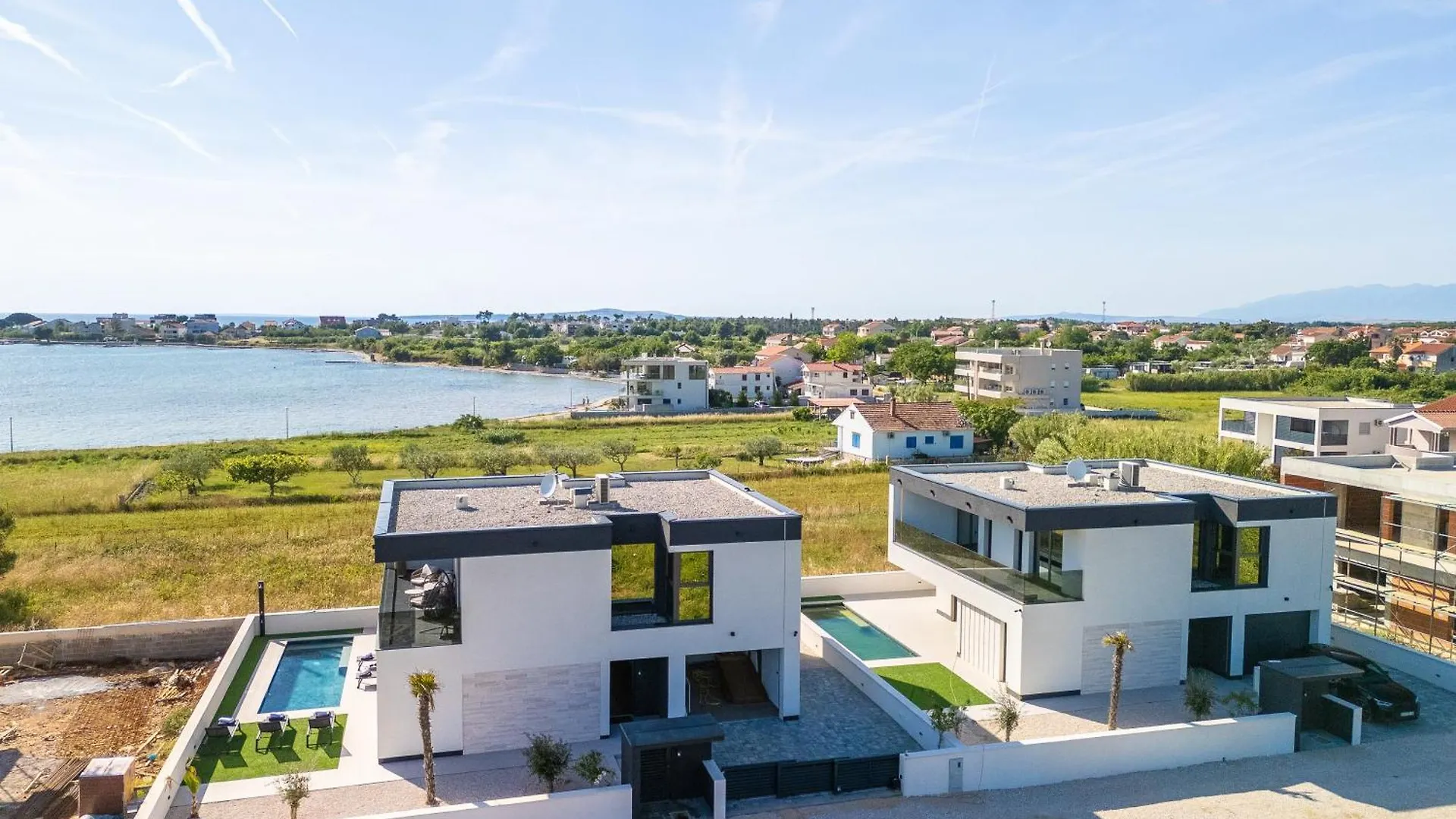 New! Luxury Villa Golden Hour Near The Beach With Heated Pool And Sauna - Ta Leut Agency Privlaka  Croácia