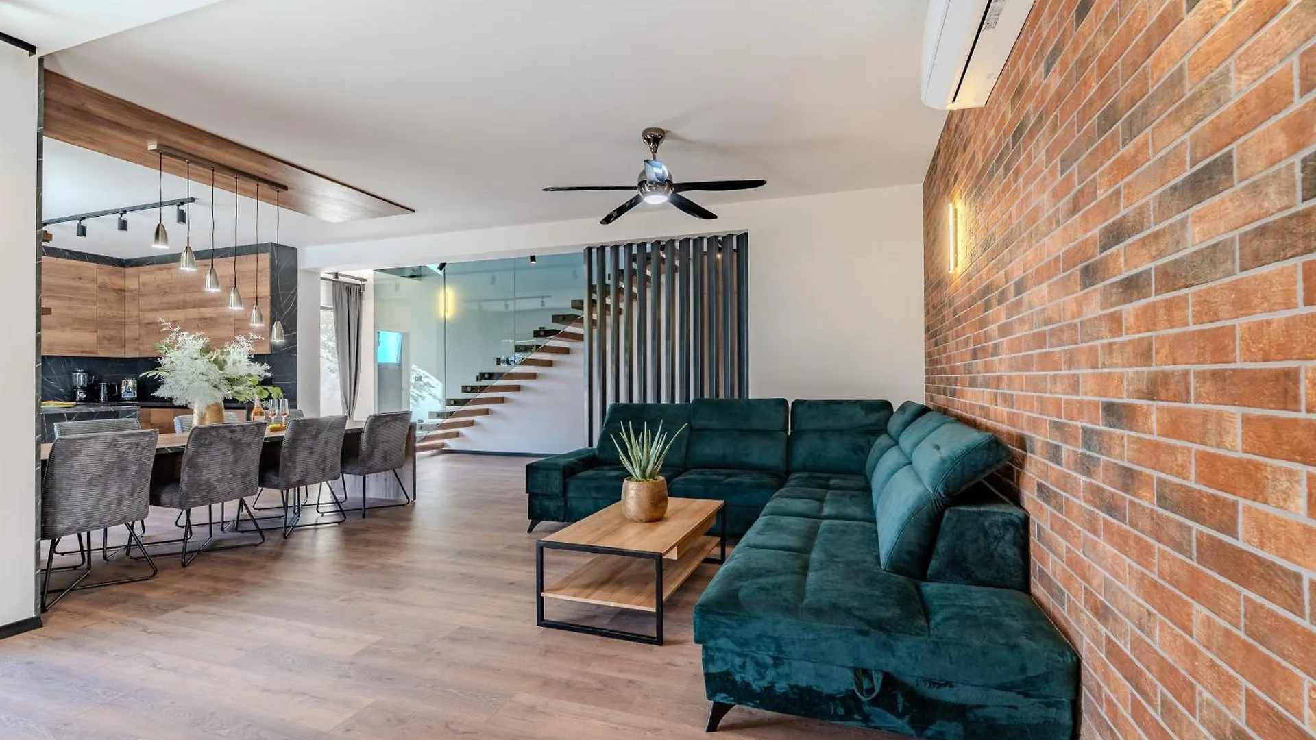 New! Luxury Villa Golden Hour Near The Beach With Heated Pool And Sauna - Ta Leut Agency Privlaka