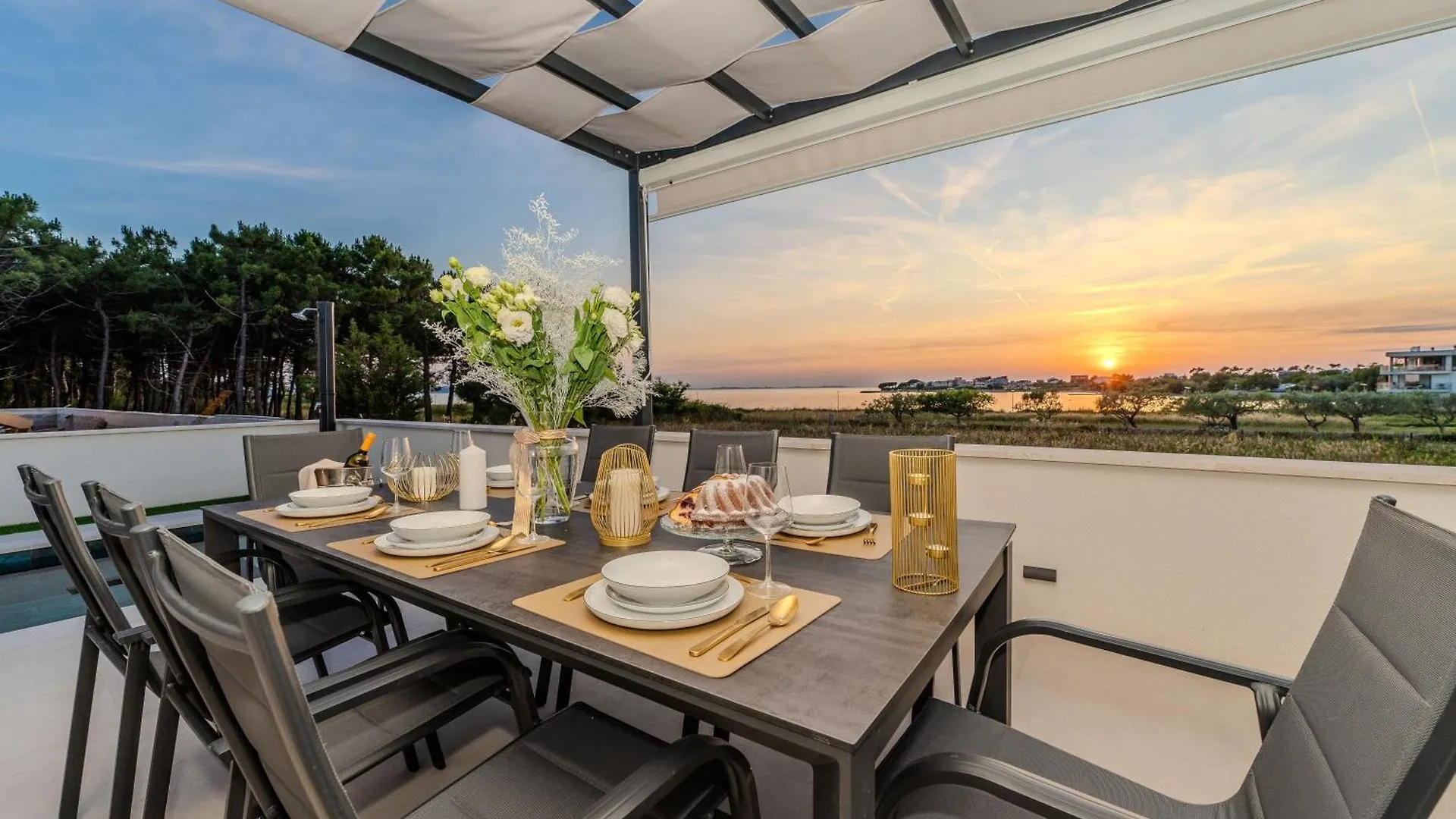 New! Luxury Villa Golden Hour Near The Beach With Heated Pool And Sauna - Ta Leut Agency Privlaka